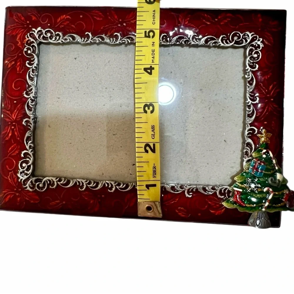 Red Decorative Epoxy Photo Frame with Christmas Tree Accent EUC